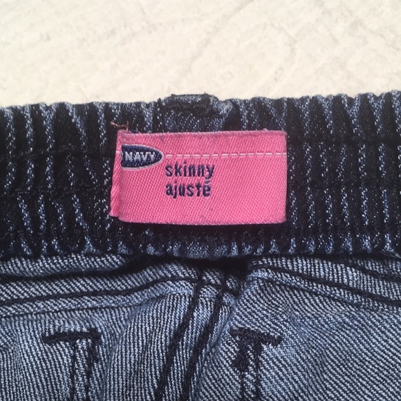 3-6m (4/$20) Old Navy Stretch Denim Skinny Jeans - Picture 10 of 15